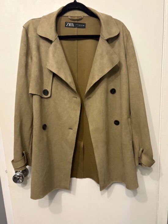 Zara Jackets & Blazers - Suede Zara Coat
